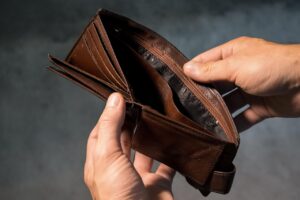 ワーケーションの費用を抑えるためのポイントは？