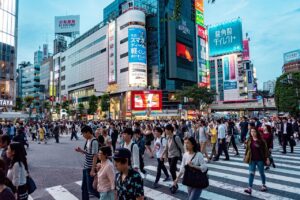 東京で自然を楽しめる温泉ワーケーション宿の料金は？